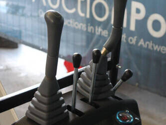 jpc-kv12-1400118-44665678