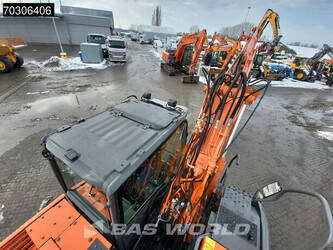 2013-hitachi-zx145w-3-44666080