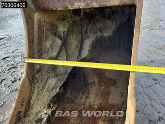 2013-hitachi-zx145w-3-44666085