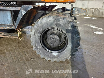 2013-hitachi-zx145w-3-44666088