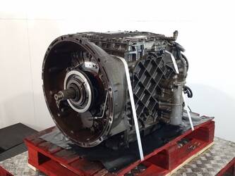 volvo-engine-plant-d8j-44671702
