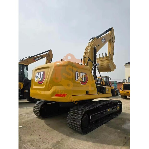 2024 Caterpillar 320-44680017
