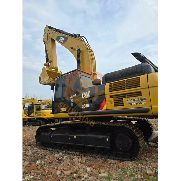 2024 Caterpillar 336D2L-44680431