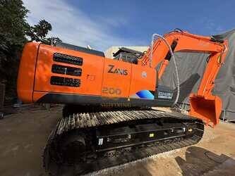 2024-hitachi-zx200-1400213-44680757