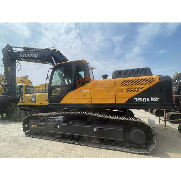 2023 Hyundai 350L VS-44681097