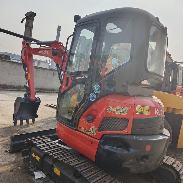 2024 KUBOTA U35-44681195