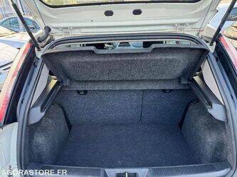 2011-fiat-punto-1400263-44681496