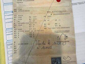 2011-fiat-punto-1400263-44681497