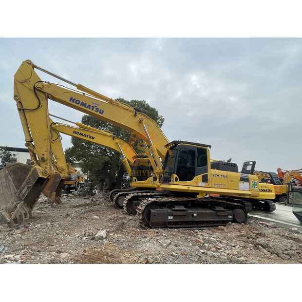 2023 Komatsu PC450-44681739