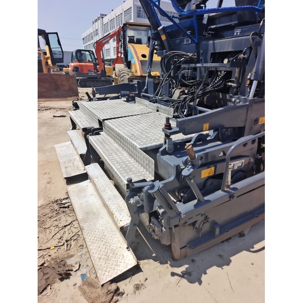 2022 VOGELE SUPER 1800-2L-44681838