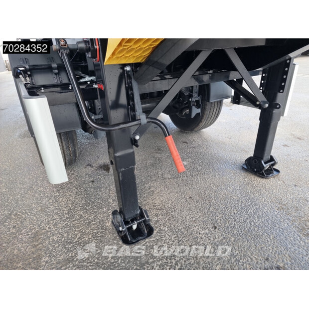 2024 كارنيهل Chks/Hh-44682085