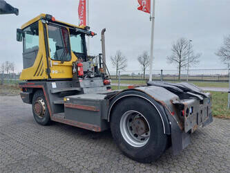 2012-terberg-rt323-1400303-44682201