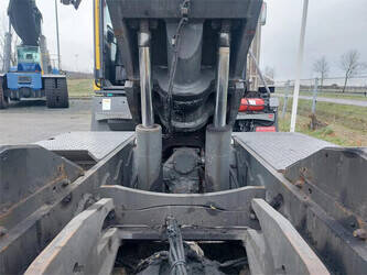 2012-terberg-rt323-1400303-44682203