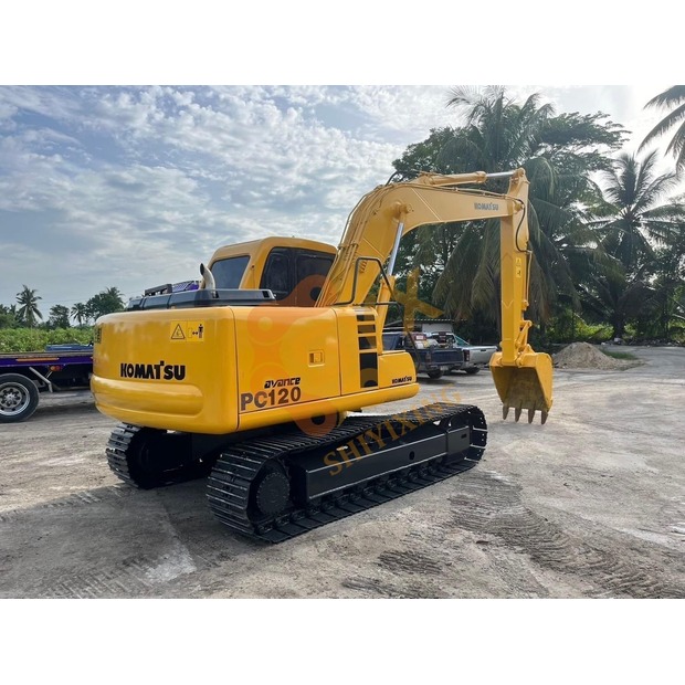 2021 Komatsu PC120-44682777