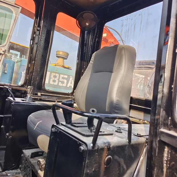 2023 Caterpillar D4C-44683036