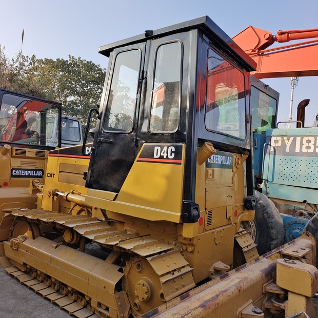 2023 Caterpillar D4C-44683039