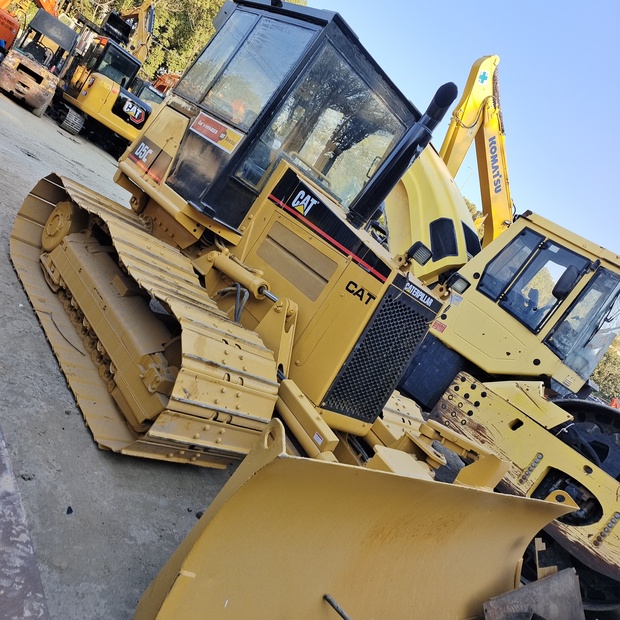 2023 Caterpillar D5C-44683057