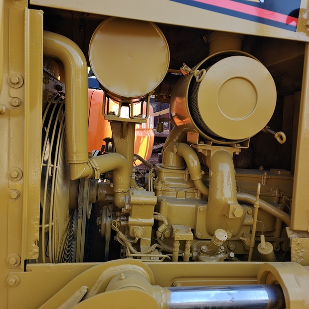 2024 Caterpillar D6M-44683139