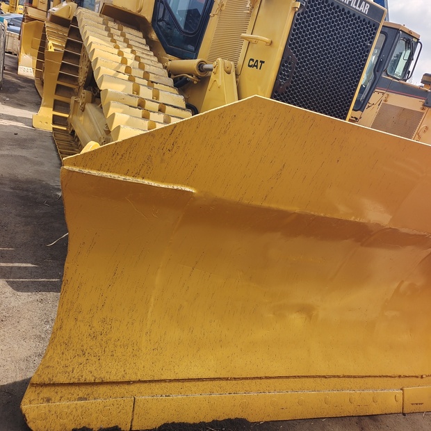 2024 كاتربيلر D6R-44683165