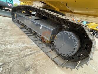 2022-komatsu-pc220-8-1400321-44683291