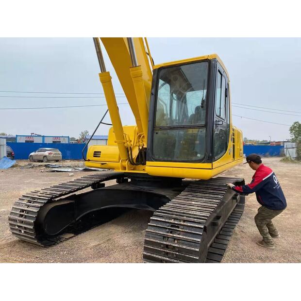 2023 كوماتسو PC220-6-44683377