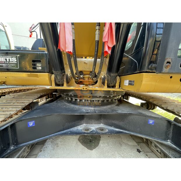 2023 Caterpillar 336D-44683386