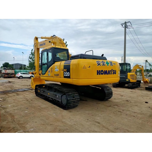 2024 Komatsu PC220-7-44683396