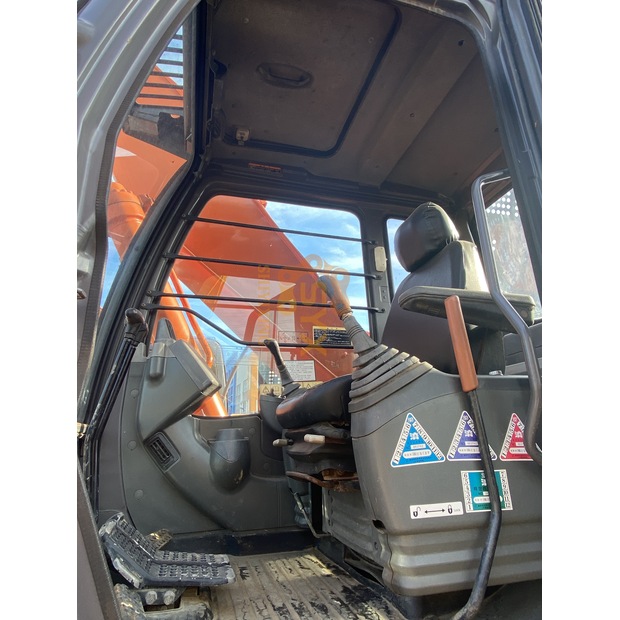 2023 هيتاشى ZX210-3G-44683436