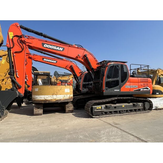 2025 Doosan DX225-44683473