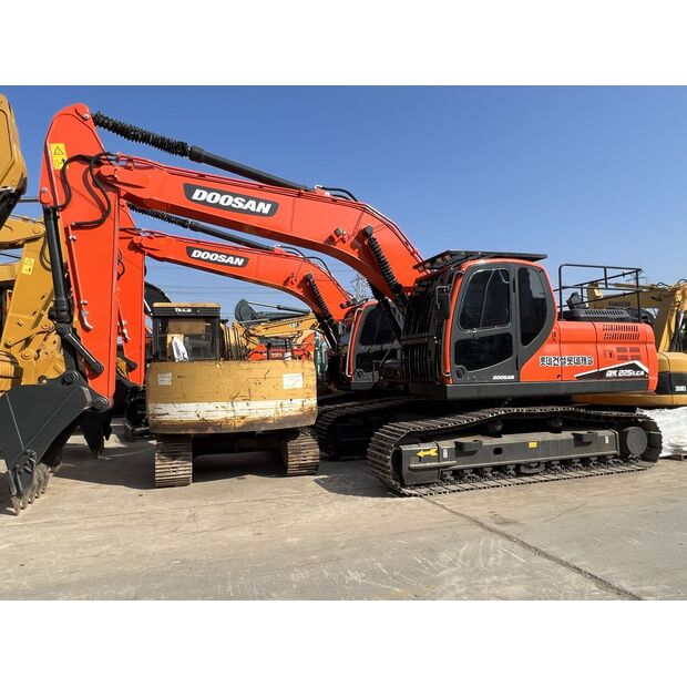2025 Doosan DX225-44683474