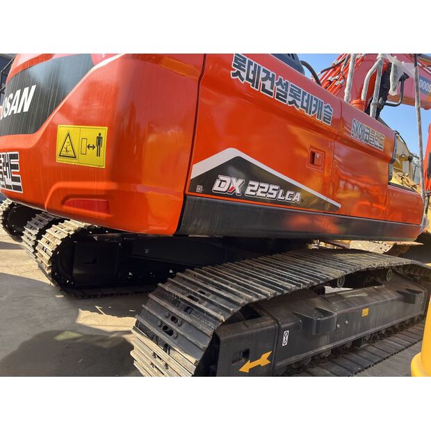 2025 Doosan DX225-44683480