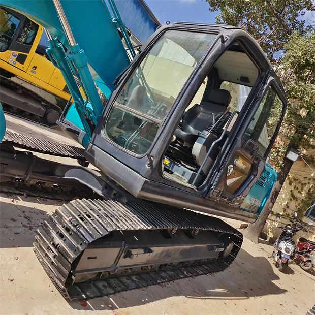 2024 كوبيلكو SK140-44683582