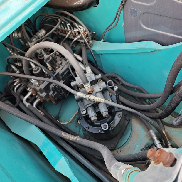 2024 كوبيلكو SK200-8-44683655