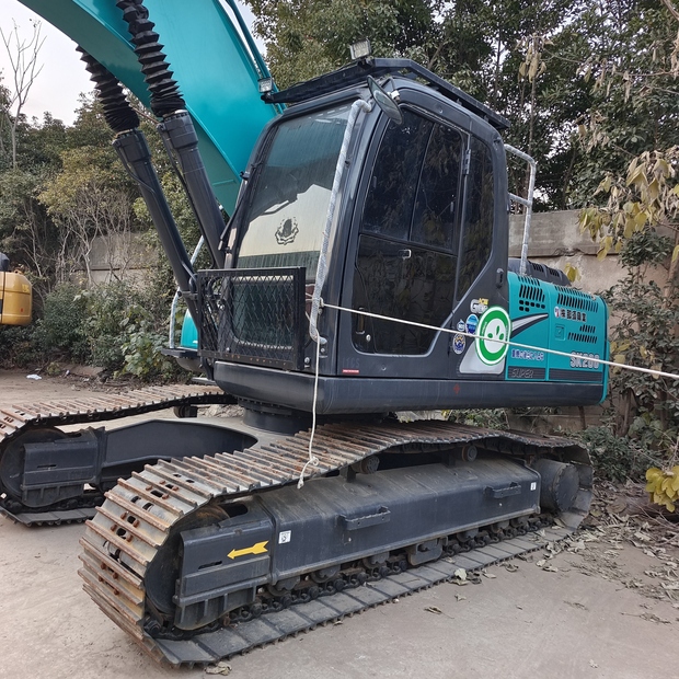 2023 كوبيلكو SK200-8-44683732