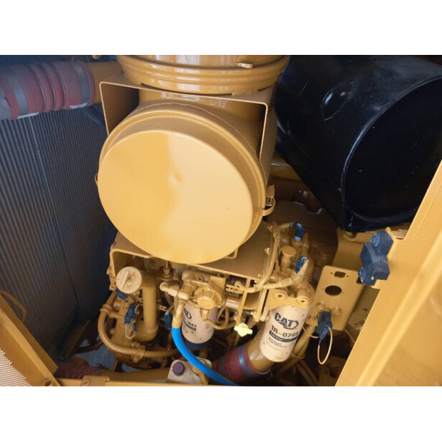 2022 Caterpillar D8T-44684064