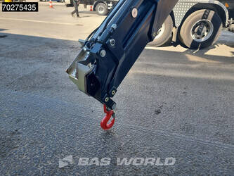 2026-mercedes-benz-arocs-3348s-44684072