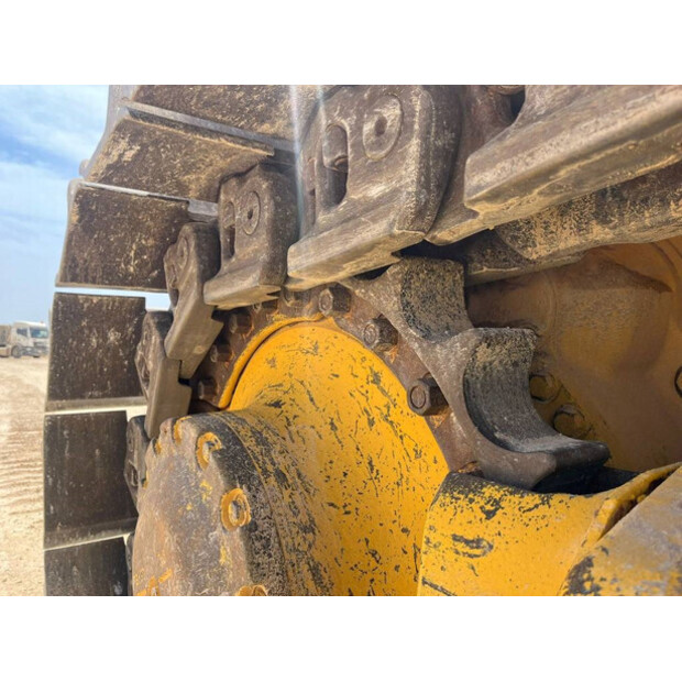 2023 Komatsu D275A-5R-44684131