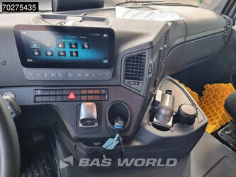 2026-mercedes-benz-arocs-3348s-44684140