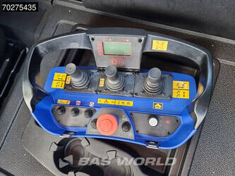 2026-mercedes-benz-arocs-3348s-44684153