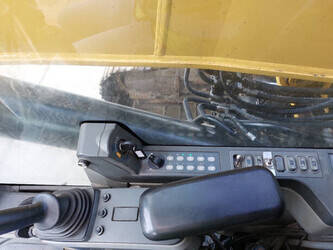 2016-caterpillar-352fl-1400379-44684177