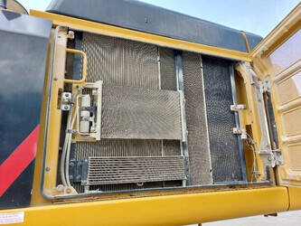 2016-caterpillar-352fl-1400379-44684180