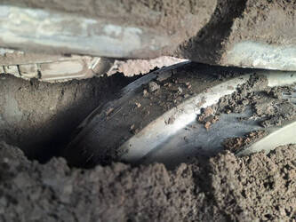 2024-caterpillar-395-44684225