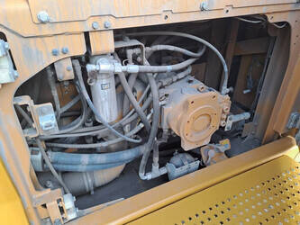 2024-caterpillar-395-44684227