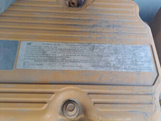 2024-caterpillar-395-44684229