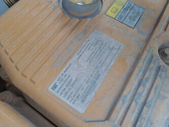 2024-caterpillar-395-44684230