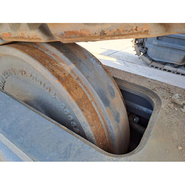 2023 Doosan DX530LC-7M-44684296