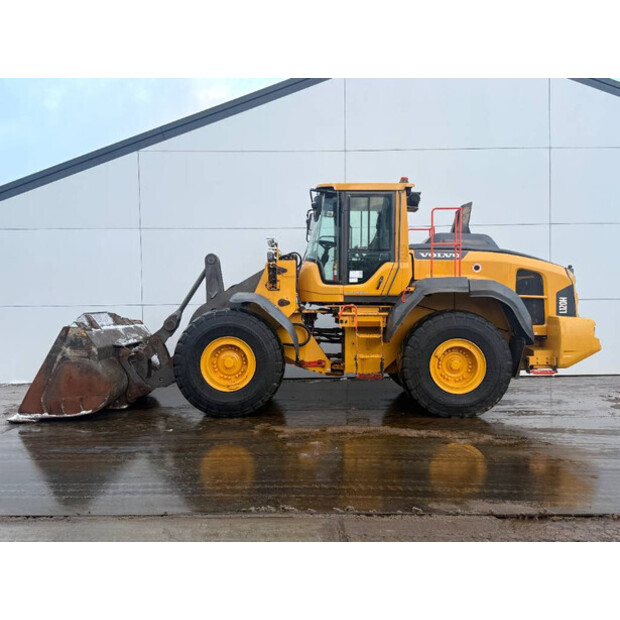 2018 فولفو L120H-44684354