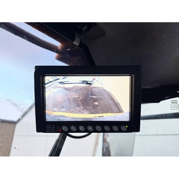 2018 فولفو L120H-44684380