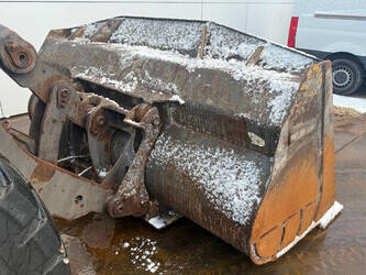 2018-volvo-l120h-1400387-44684389