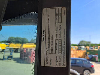 2017-volvo-ec-220-el-1400393-44684544